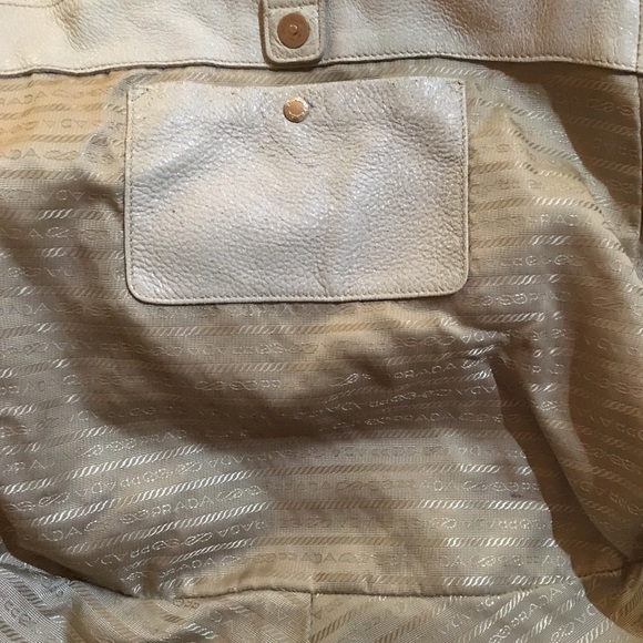 SOLD Authentic Prada Handbag Cervo Lux Chain - Picture 15 of 16